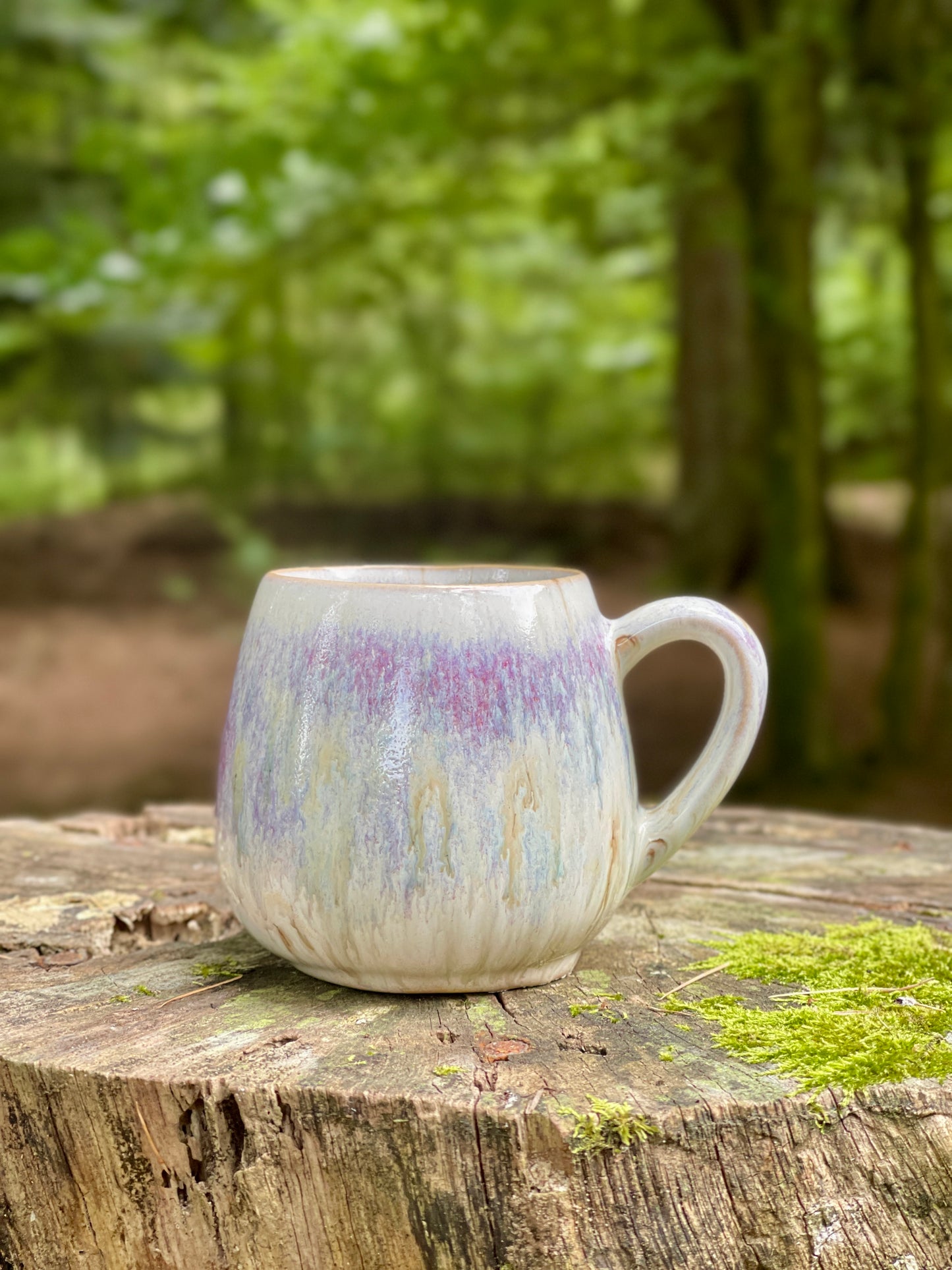 A mug with a llama