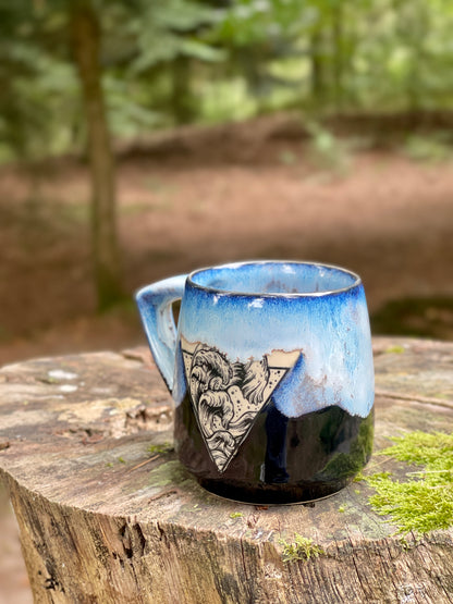 Mug with waves